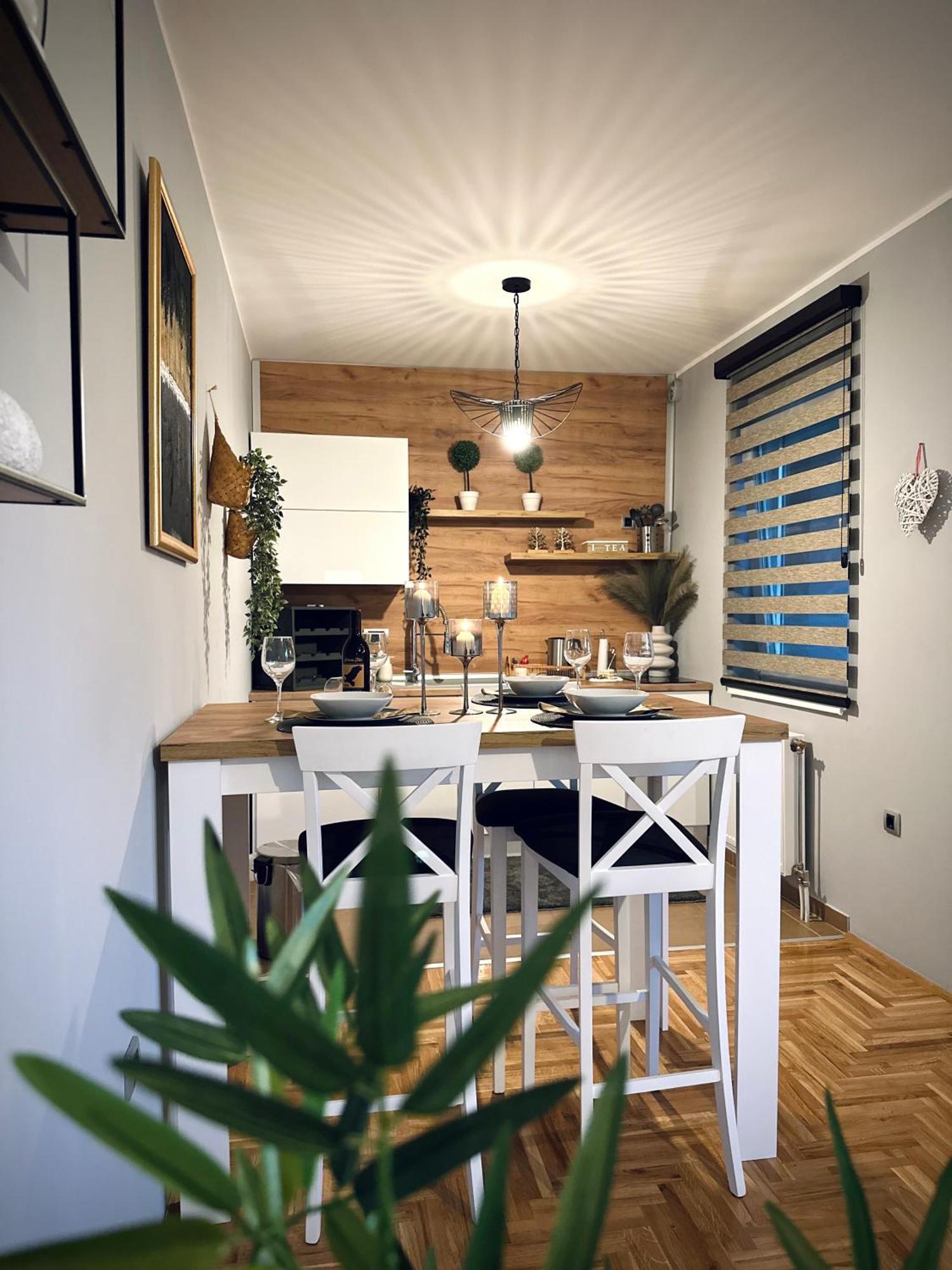 Top Apartman ซอมโบร์ ภายนอก รูปภาพ